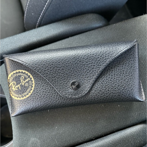 Gold Ray-Ban Sunglasses - Picture 6 of 8